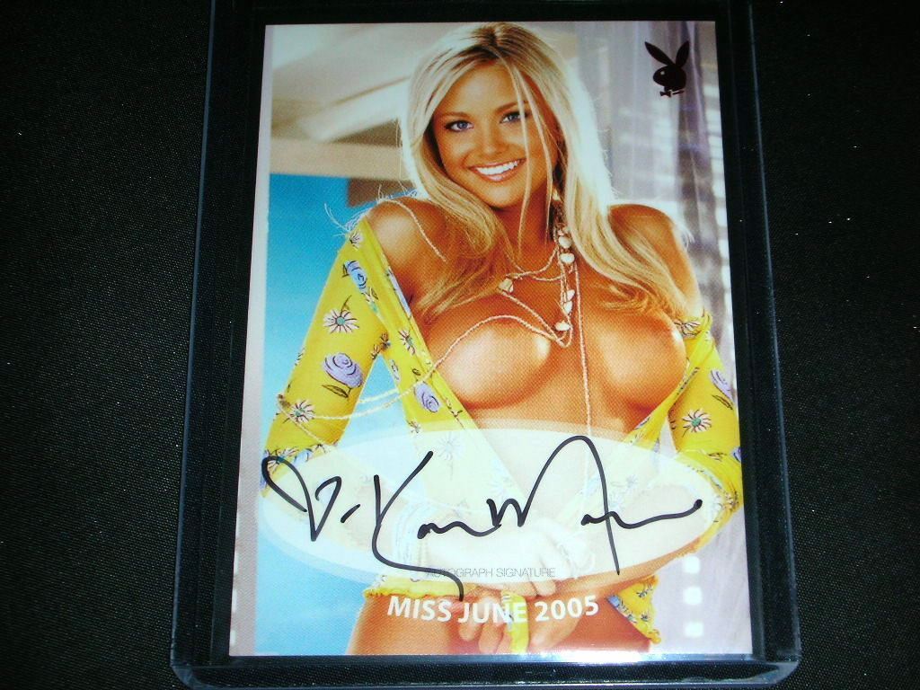 Playboy Centerfold Update 4 Kara Monaco Pink Foil Auto Card