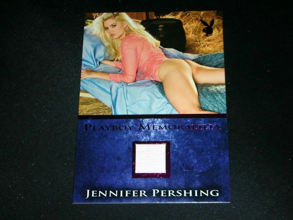 Playboy Bare Assets Jennifer Pershing Pink Foil Memorabilia Card