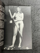 Load image into Gallery viewer, Vintage magazine #29 Photo-roman Sexy cocktail France 1974
