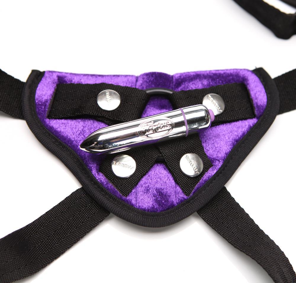 Velvet Vibrating Harness Purple(out Mid April)