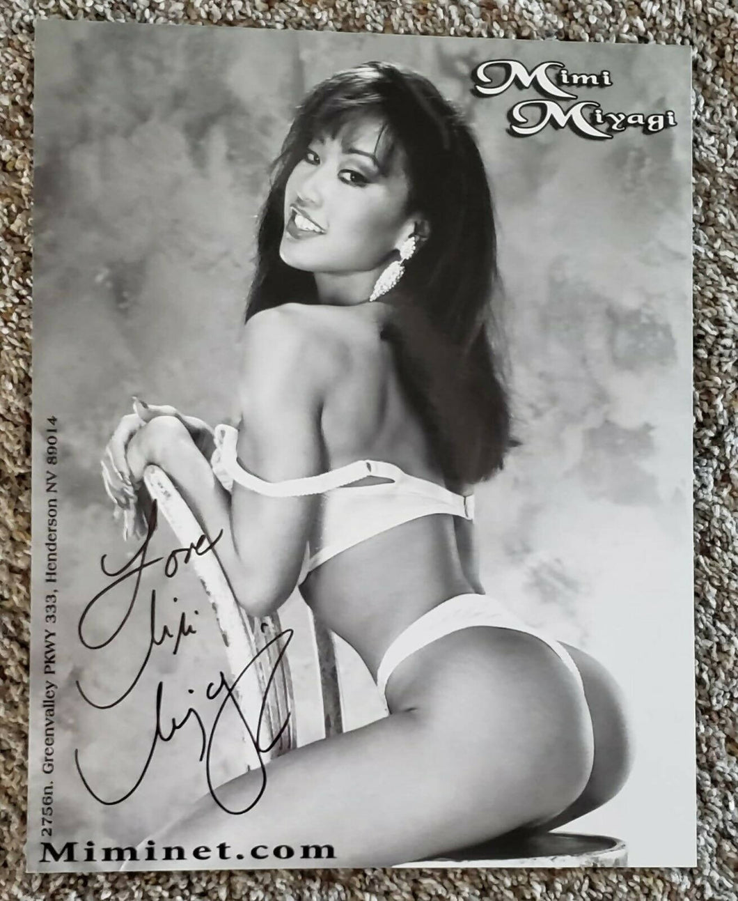 Mimi Miyagi Asian Sexy Film Star Signed Autographed 8x10 Photo Picture Print